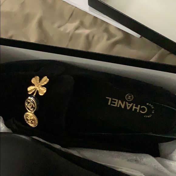 Chanel Loafers - Picture 7 of 8